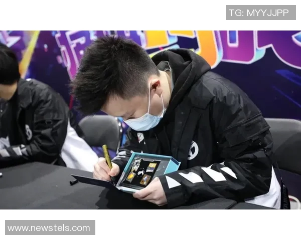 李伟专访：从新手到职业选手的CSGO成长之路与心路历程分享